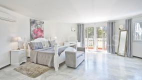 Villa en venta en Las Farolas, Mijas Costa