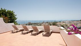 Rare opportunity to acquire a charming two bed room duplex with panoramic sea views in the highly desirable Pueblo del Sol.