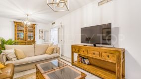 Apartamento de 2 dormitorios en venta, en plena Milla de Oro de Marbella, Costa Nagueles III