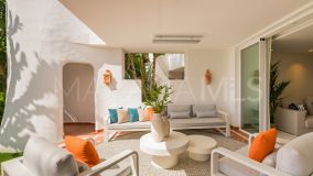 Appartement rez de chaussée for sale in Costalita, Estepona Est