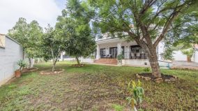 Villa for sale in San Pedro Playa, San Pedro de Alcantara