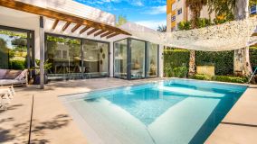 Maison for sale in Monte Biarritz, Estepona Est