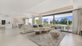 Villa for sale in Cancelada, Estepona Öst