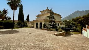 Villa en venta en Valdeolletas, Marbella Ciudad