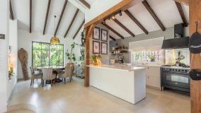 Villa for sale in Atalaya, Estepona Öst