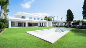 Villa for sale in Marbella Golden Mile