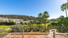 Villa zu verkaufen in Los Arqueros, Benahavis