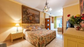 Apartment for sale in La Herradura, Marbella - Puerto Banus