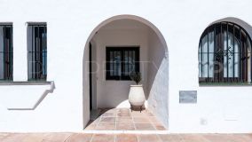 Se vende apartamento planta baja en Nueva Andalucia de 3 dormitorios