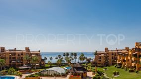 Completely remodeled luxurious beachfront apartment in Estepona.