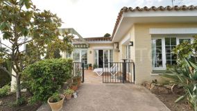 Comprar villa con 5 dormitorios en La Capellania
