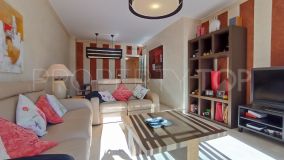 Duplex penthouse with 3 bedrooms for sale in Elviria
