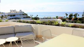 Duplex penthouse for sale in Guadalmina Baja with 2 bedrooms