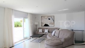 Duplex penthouse for sale in Guadalmina Baja with 2 bedrooms