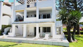 Apartamento Planta Baja Primera Línea de Playa en San Pedro de Alcántara