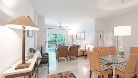 Apartment for sale in Guadalmina Baja with 3 bedrooms