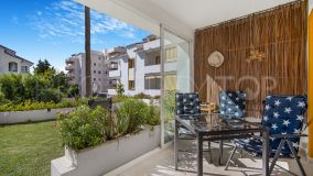 Nueva Andalucia, apartamento planta baja con 2 dormitorios en venta