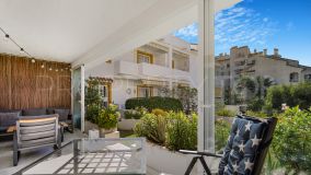 Nueva Andalucia, apartamento planta baja con 2 dormitorios en venta