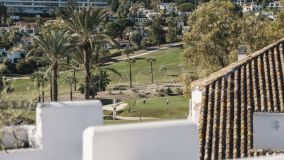 Penthouse for sale in Miragolf, Nueva Andalucia