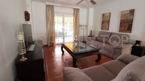 Buy 4 bedrooms town house in San Pedro de Alcantara