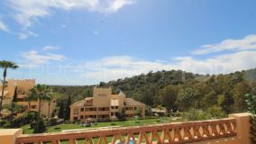 For sale penthouse with 3 bedrooms in Elviria