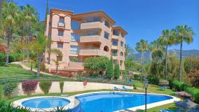Apartment for sale in Elviria with 3 bedrooms