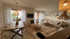 Buy 3 bedrooms apartment in Calahonda