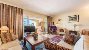 Buy Elviria Playa 2 bedrooms apartment