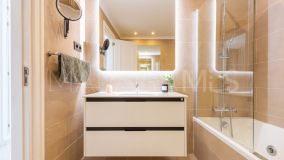 Takvåning for sale in Cerro Blanco, Nueva Andalucia