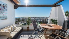 Takvåning for sale in Cerro Blanco, Nueva Andalucia