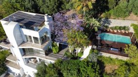 Buy villa in El Rosario with 5 bedrooms