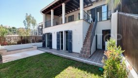 Buy 5 bedrooms semi detached house in Los Arqueros