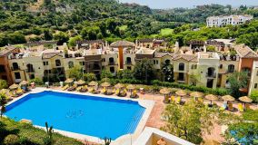 Buy penthouse with 3 bedrooms in Los Arqueros