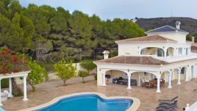 Luxury villa in Moraira with breathtaking views