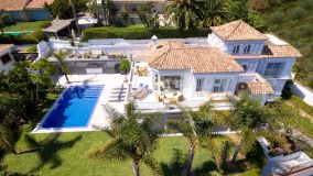 6 bedrooms villa in Elviria for sale