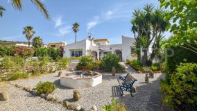 For sale San Roque villa with 3 bedrooms
