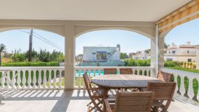 Villa till salu på Don Pedro, Estepona