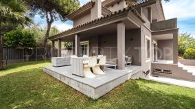 Villa for sale in Elviria with 5 bedrooms