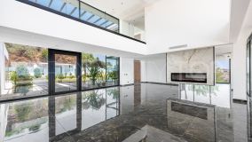 Stunning Villa for sale in an exclusive community of Marbella Club Hills.