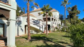Villa for sale in Paraiso Alto, Benahavis
