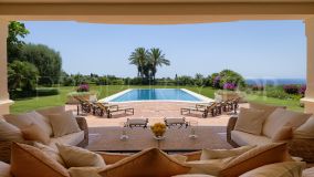 Villa de 4 dormitorios en venta en Marbella Hill Club