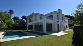 Villa in Cabopino for sale