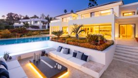 Buy villa in La Cerquilla with 6 bedrooms