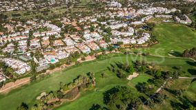 Villa zu verkaufen in Aloha, Nueva Andalucia