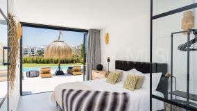 Villa zu verkaufen in Puerto del Capitan, Benahavis