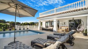 Villa for sale in Elviria, Marbella East