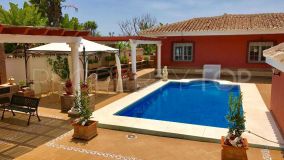 Cabopino villa for sale