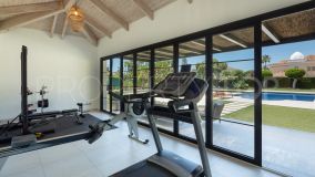5 bedrooms villa for sale in El Paraiso
