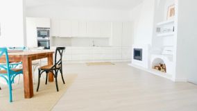 4 bedrooms duplex penthouse in Puerto de Cabopino for sale