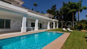 Rio Real villa for sale